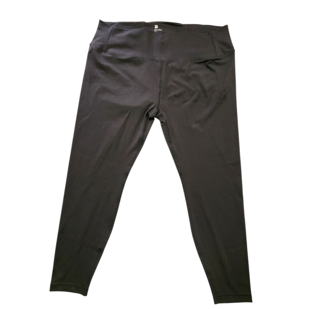 All in Motion Women's Contour Power‎ Waist High-Waisted Capri Leggings Black, 4X